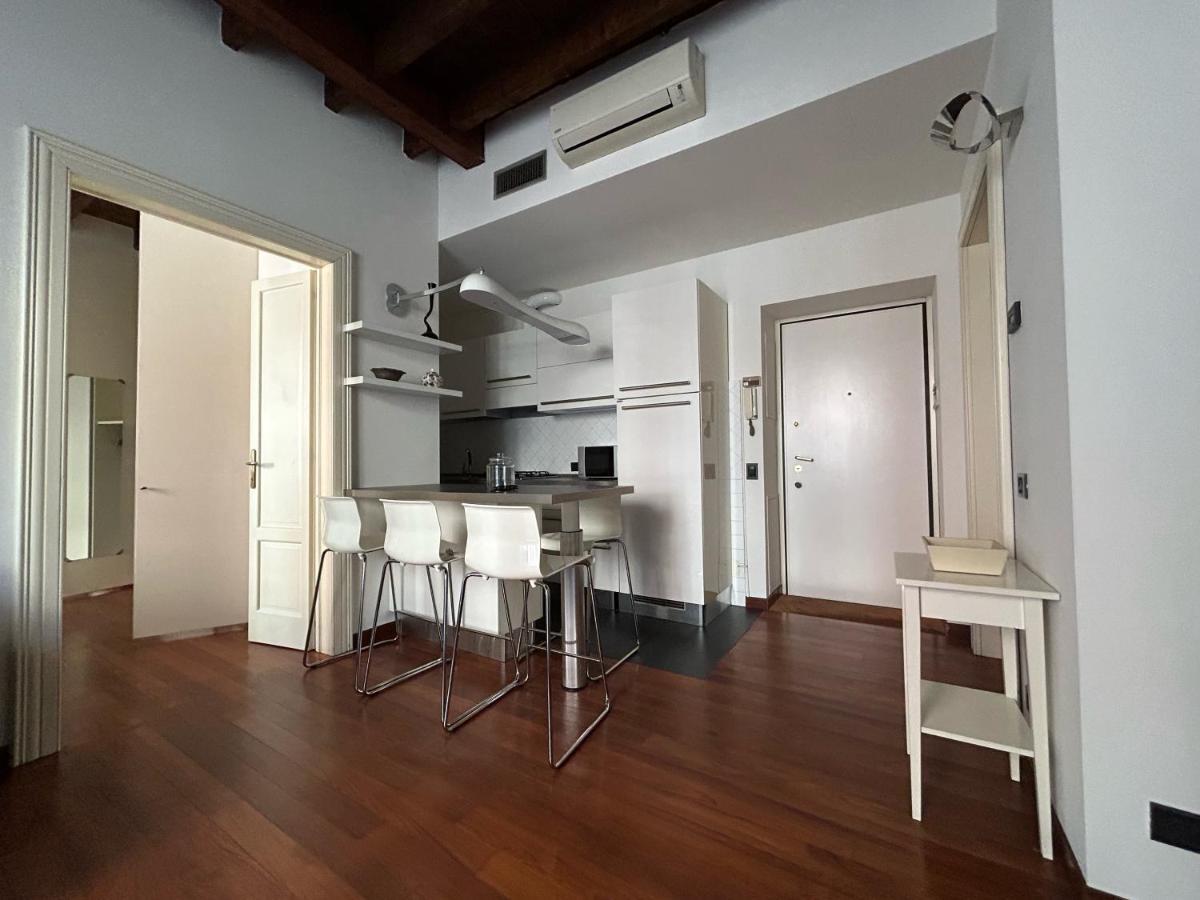 Duca Di Porta Romana, Viaorti Milano Esterno foto